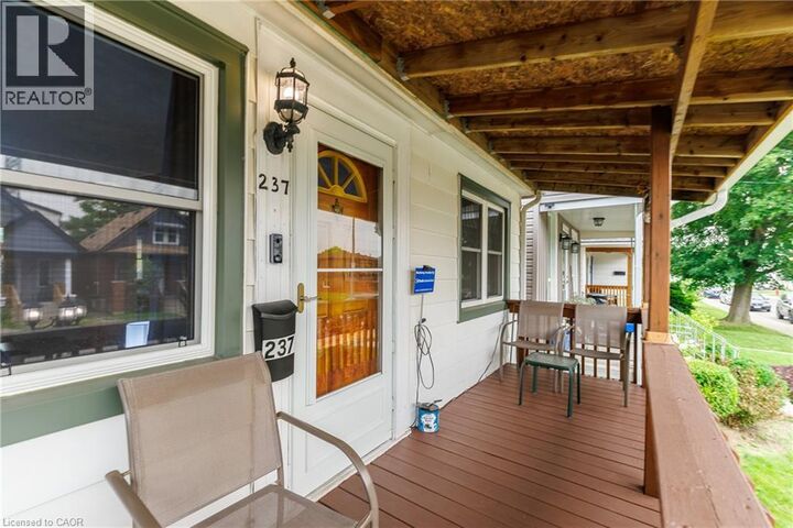Property Photo:  237 Paling Avenue  ON L8H 5J8 