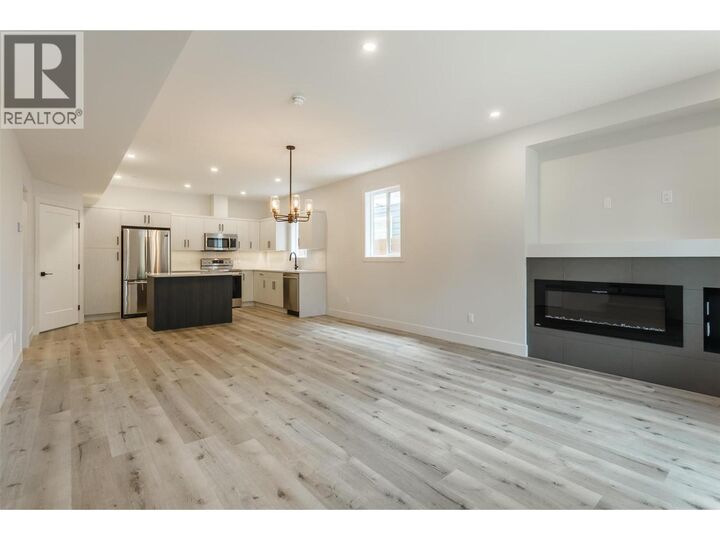 Property Photo: 949 Stockwell Avenue BC V1Y 6W3