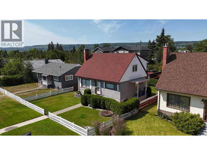 Property Photo: 1061 Irwin Street BC V2M 2Y1