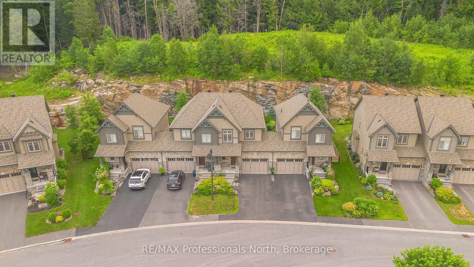 Property Photo: 45 Kelsey Madison Court ON P1H 0E2