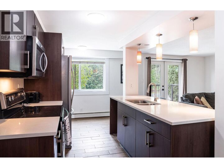 Property Photo: 1211 Victoria Road West 104 BC V0E 2S0