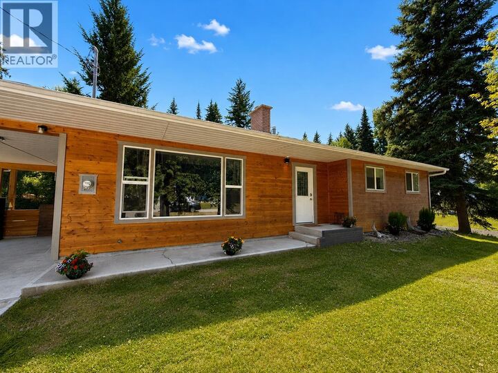 3945 Gilbert Drive — photo 1