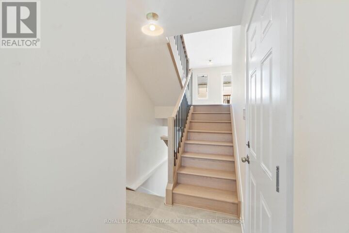 Property Photo: 35 Whitcomb Crescent ON K7A 0C1