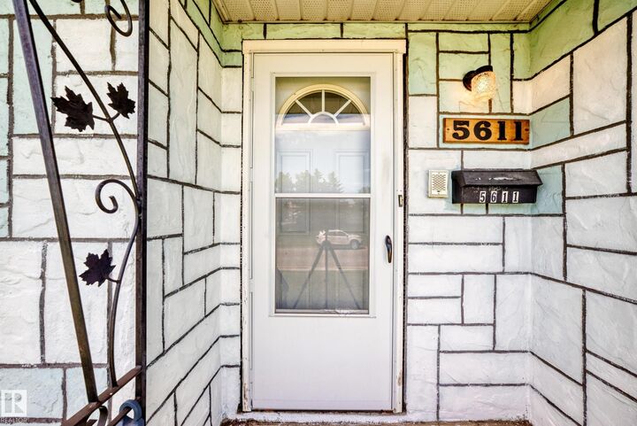 Property Photo: 5611 134A Avenue NW AB T5A 0M3
