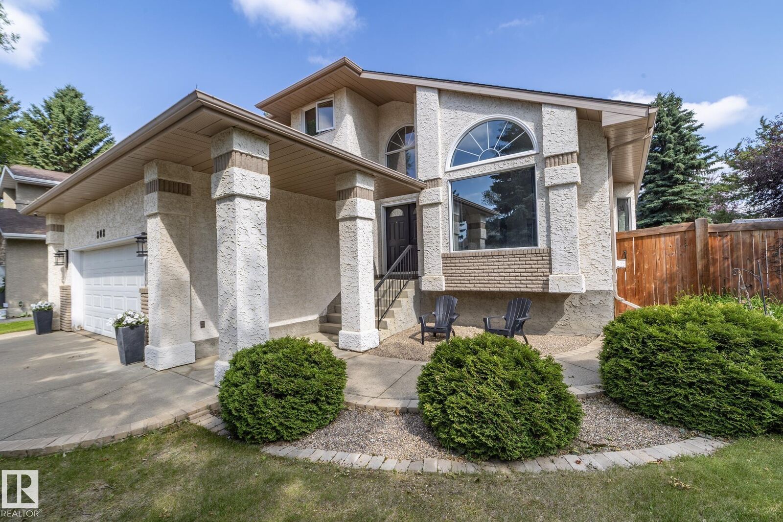 Property Photo: 808 Hepburn Avenue NW AB T6R 1S8