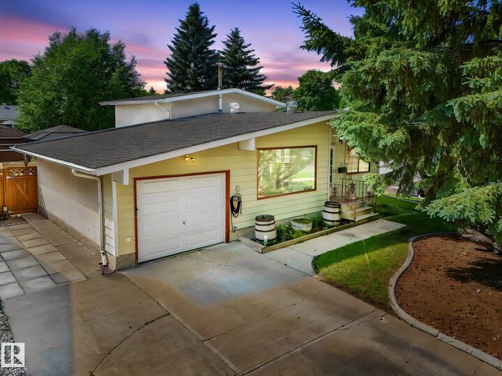 91 Amherst Crescent — photo 1