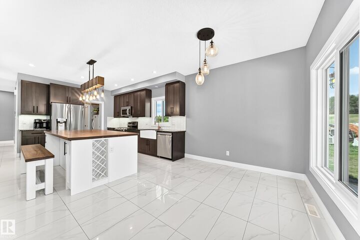Property Photo: 1226 Twp Road 540 AB T7Y 0H8