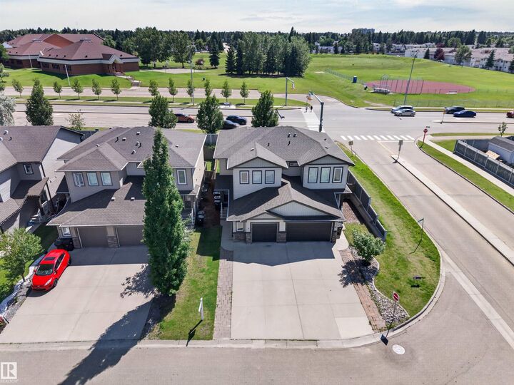Property Photo:  4 Hammett Gate  AB T7X 0V2 