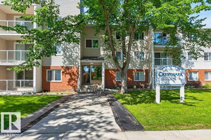 Property Photo:  10842 107 Street NW 203  AB T5H 2Z3 