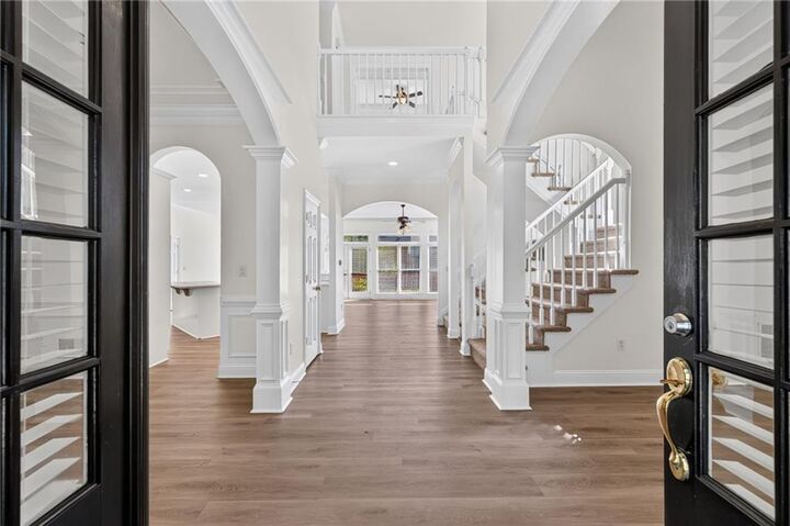 Property Photo: 8425 Edwardton Drive GA 30076