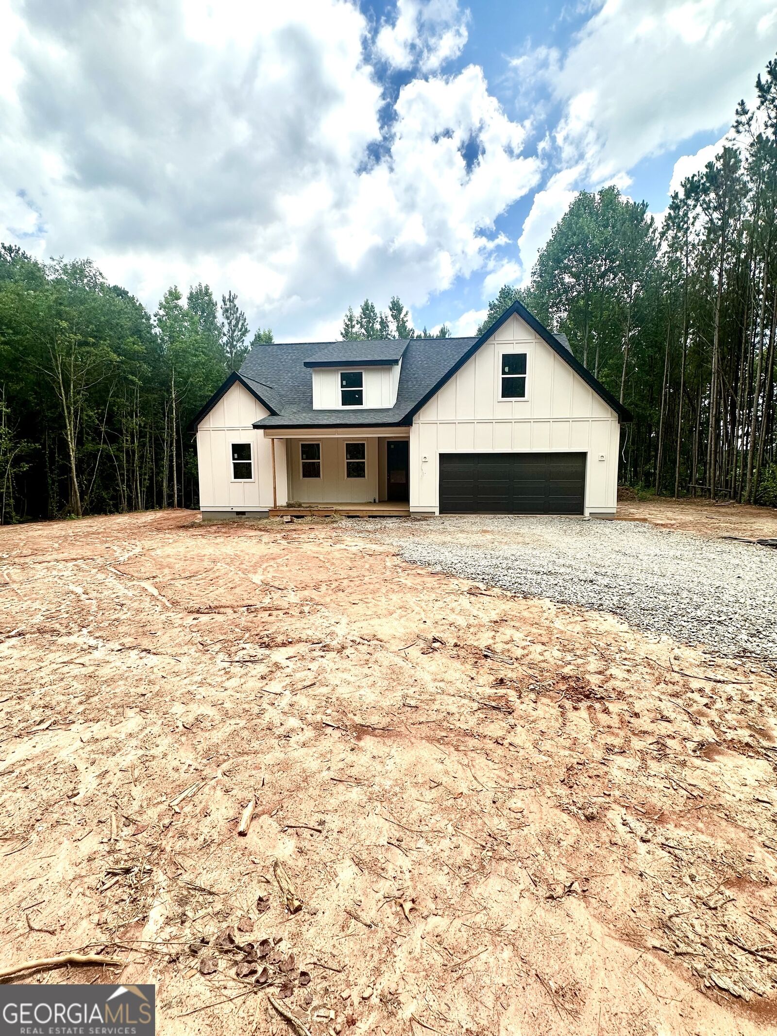 Property Photo: 299 Laura Circle GA 30108
