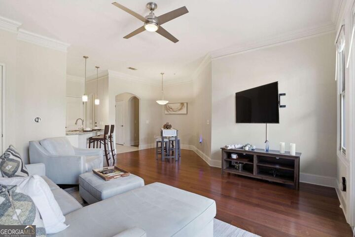 Property Photo:  3621 Vinings Slope SE 2425  GA 30339 