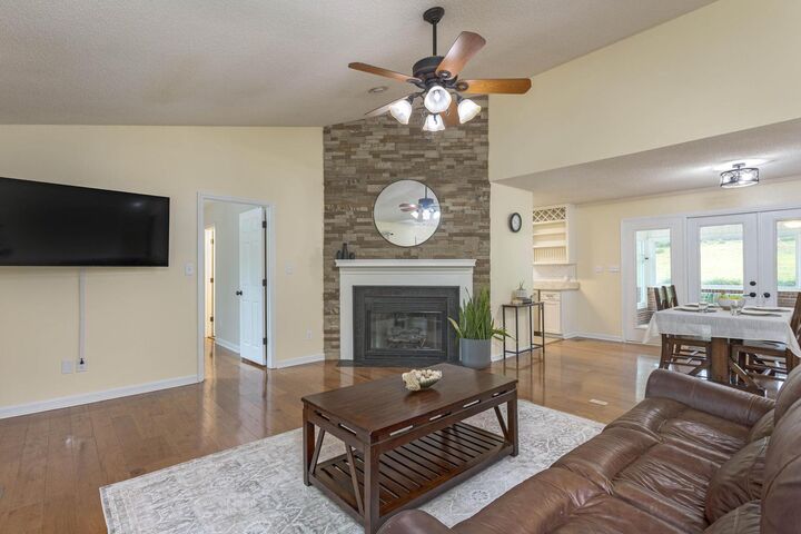 Property Photo: 715 Carmen Drive TN 37303