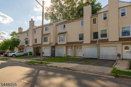 Property Photo: 668 Jackson Ave NJ 07203