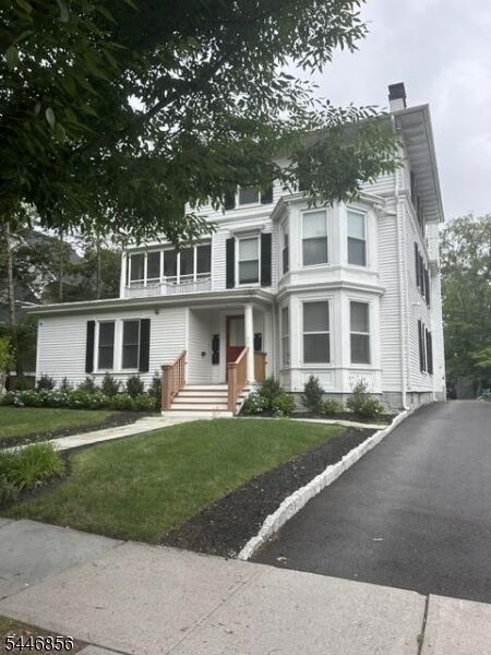 Property Photo:  26 Franklin Pl 3  NJ 07960 