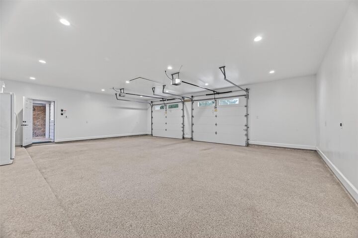 Property Photo:  5638 Sanford Road  TX 77096 