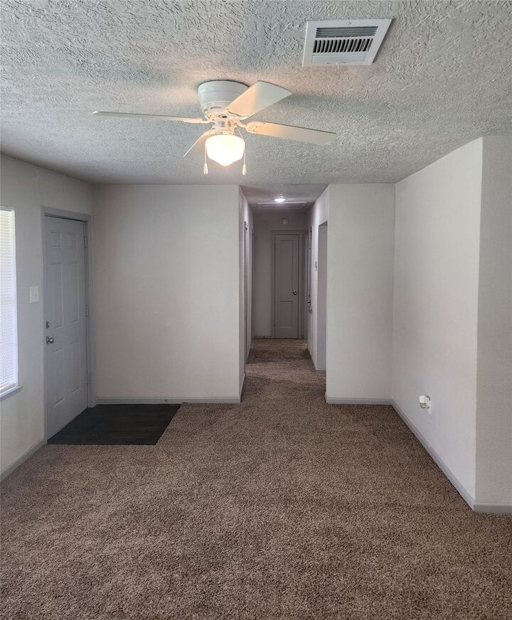 Property Photo: 5244 Enyart Street TX 77021