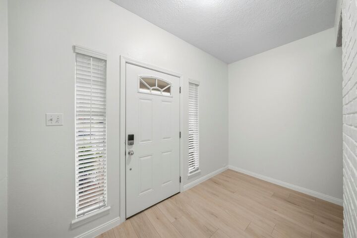 Property Photo: 11502 Elmcroft Drive TX 77099