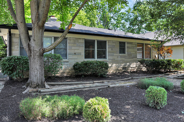 Property Photo:  760 W Pine Street  IN 46077 