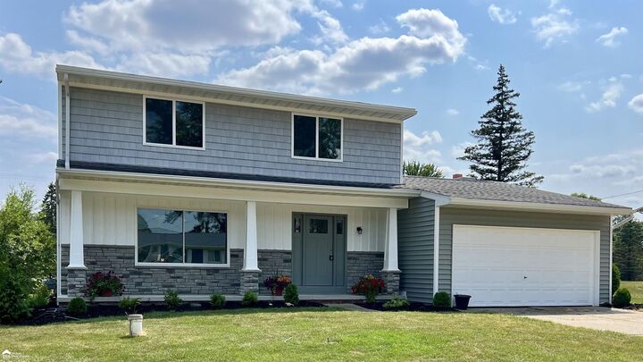 Property Photo:  1173 Highgate Drive  MI 48507-3741 
