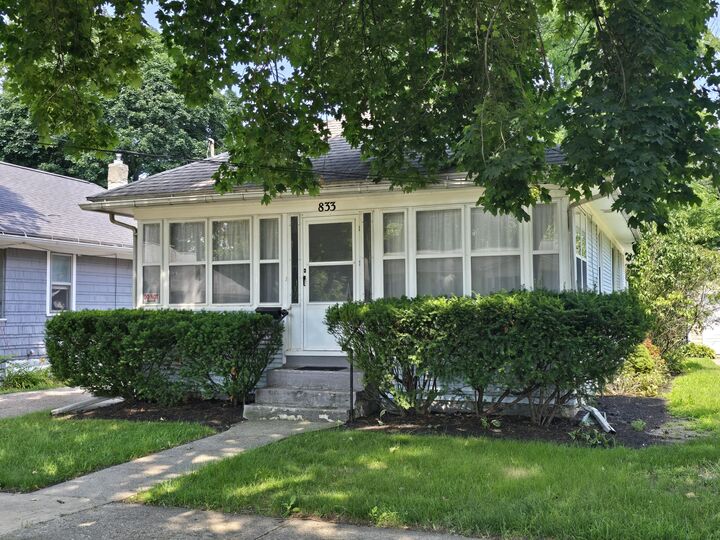 Property Photo:  833 Backus Street  MI 49202 