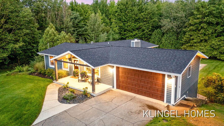 Property Photo:  16165 148th Avenue  MI 49456 