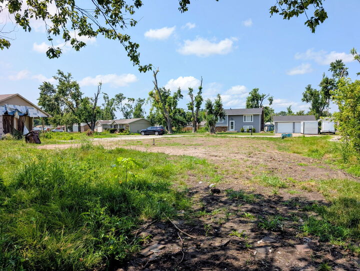 Property Photo: 87 Strasma East Drive IL 60901
