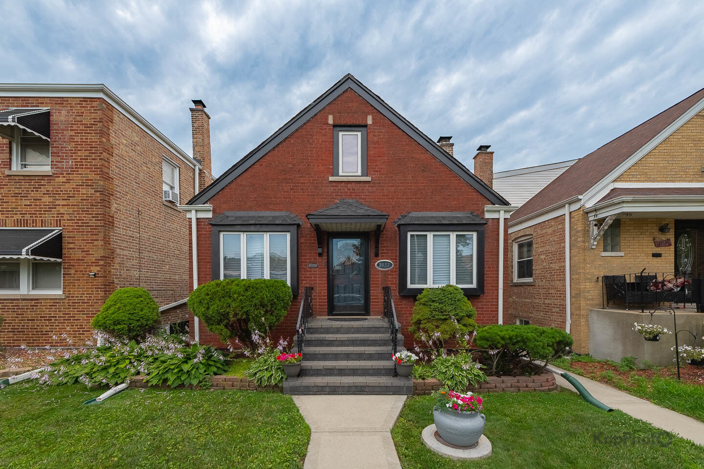 Property Photo: 3933 W 69th Place IL 60629