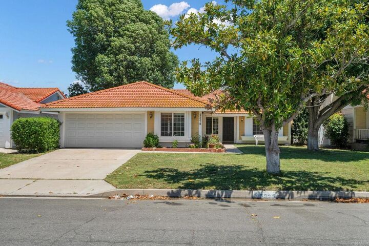 Property Photo: 45378 Clubhouse Drive CA 92592