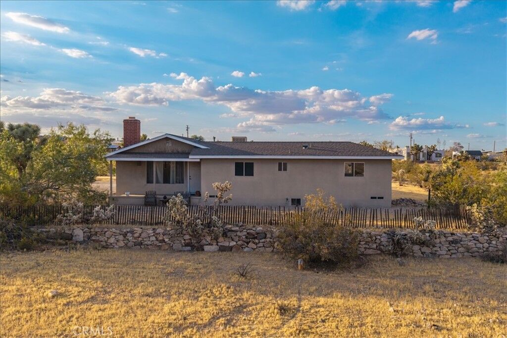 Property Photo: 58814 Los Coyotes CA 92284