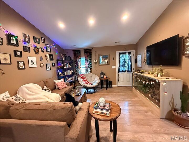 Property Photo: 21589 Bcr 832 MO 63764
