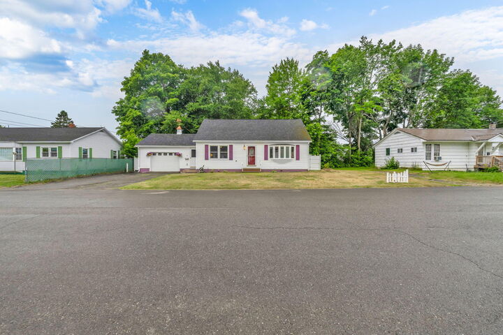 Property Photo: 18 Grove Street ME 04430