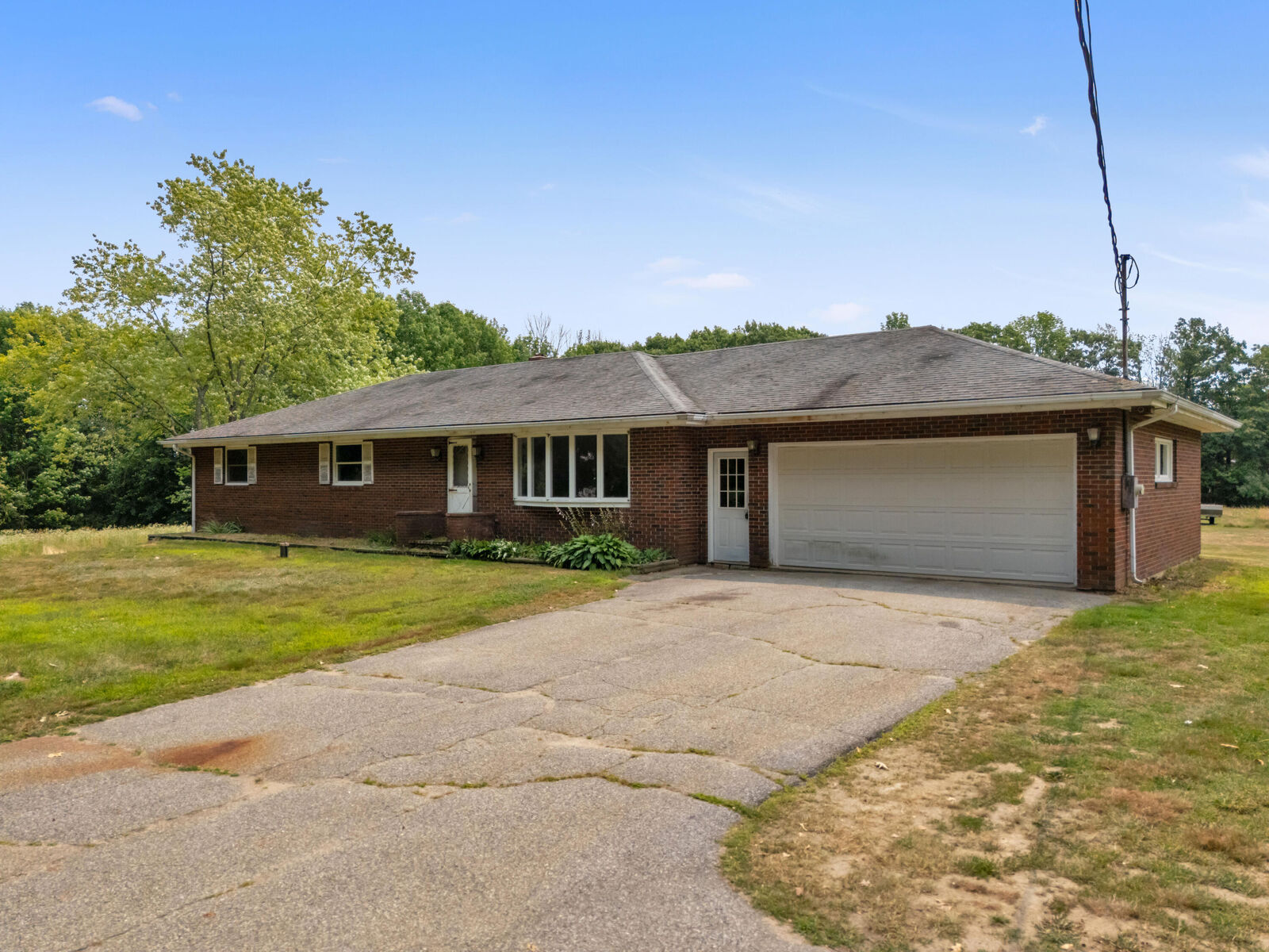 Property Photo: 190 Dyer Road ME 04240