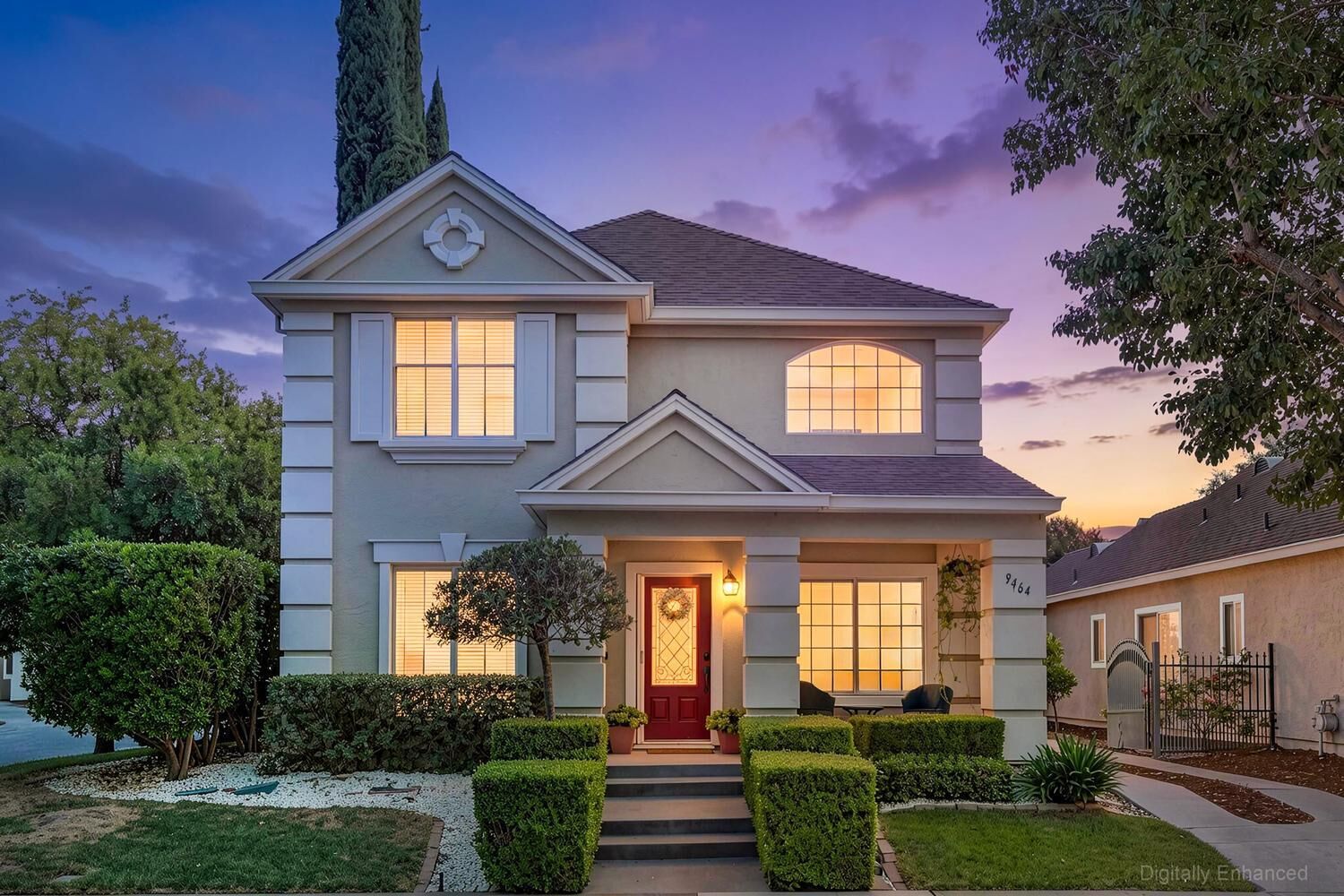 Property Photo: 9464 Cedarview Way CA 95758