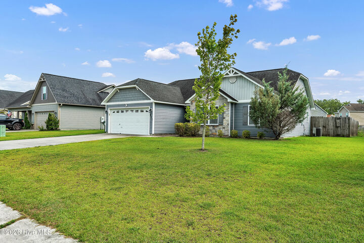 Property Photo:  511 New Hanover Trail  NC 28546 