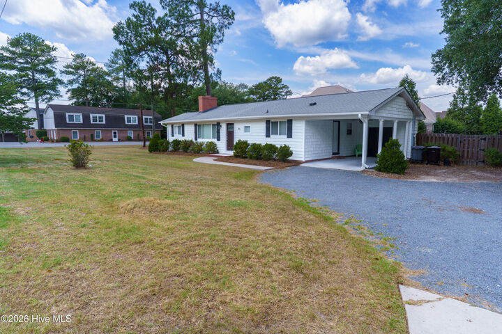 Property Photo:  85 McIntyre Road  NC 28374 