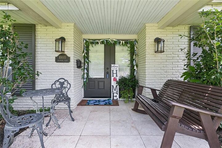 Property Photo:  10005 Idlewood Place  LA 70123 