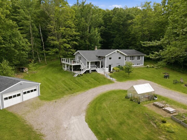 Property Photo: 1093 East Hill Road VT 05477