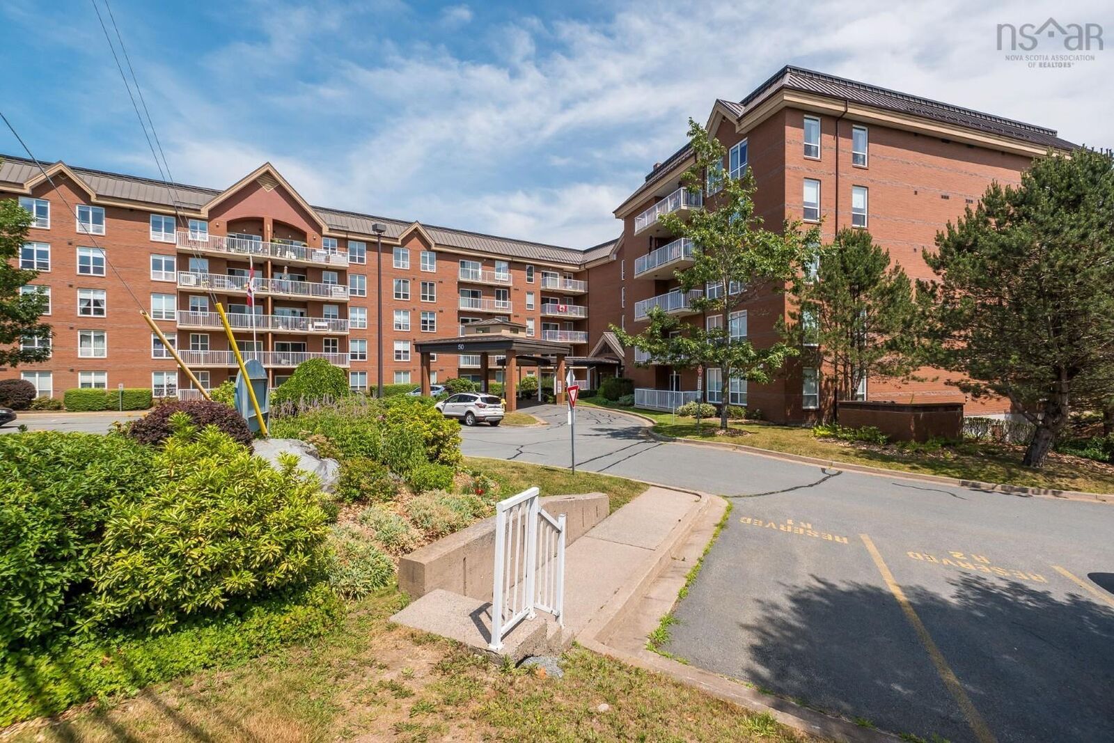 Property Photo:  507 50 Nelsons Landing Boulevard  NS B4A 4K3 