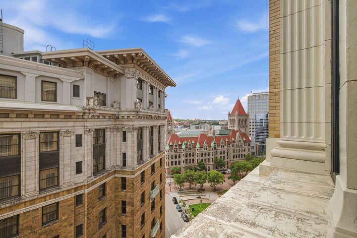 Property Photo: 350 Saint Peter Street 1102 MN 55102