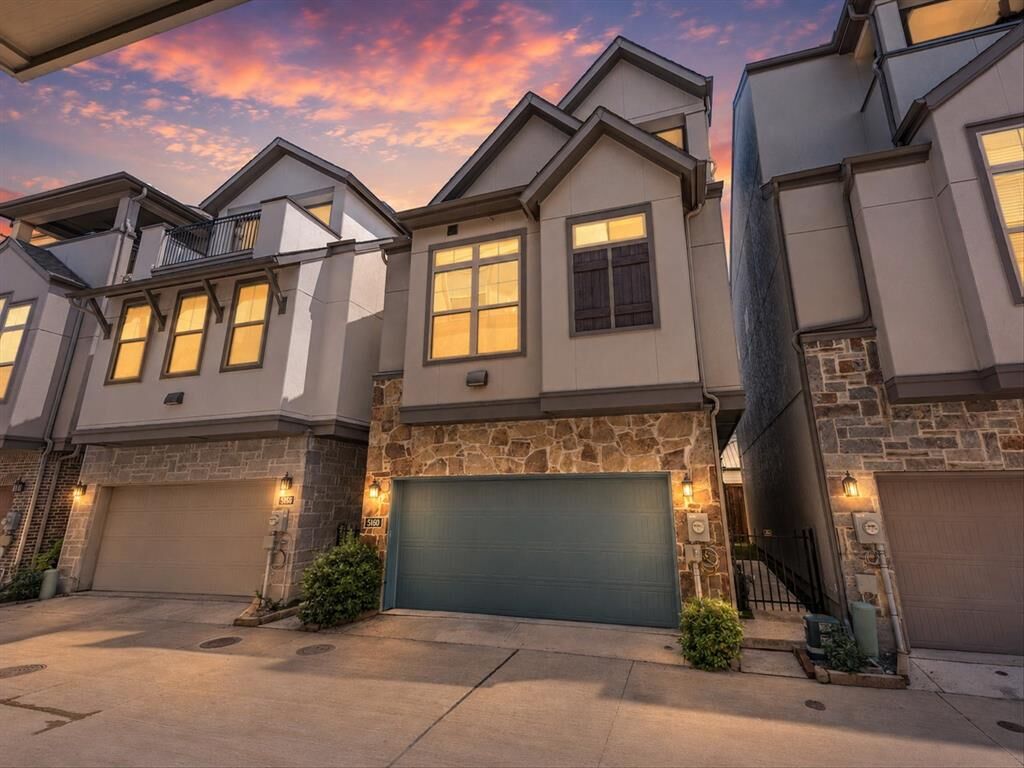Property Photo:  5160 Brickellia Drive  TX 75209 