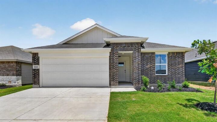 Property Photo:  7740 Royal Fern Drive  TX 76259 