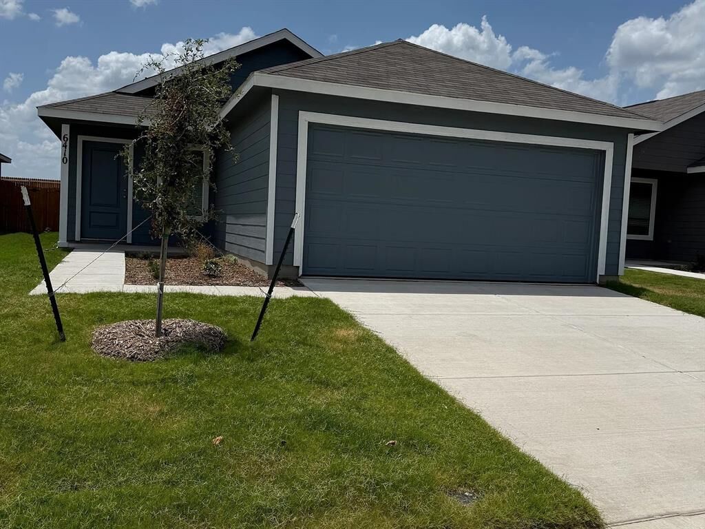 Property Photo: 6410 Glade Street TX 75407