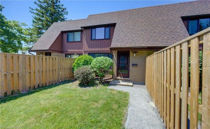 Property Photo: