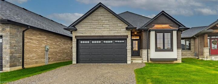 89 Duchess Drive — photo 1