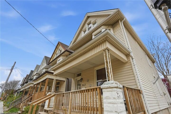 Property Photo: