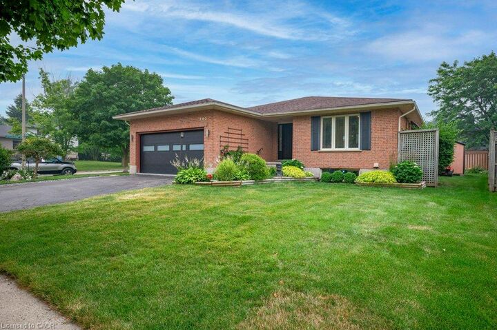 Property Photo:  363 Twinflower Crescent  ON N2V 1X2 