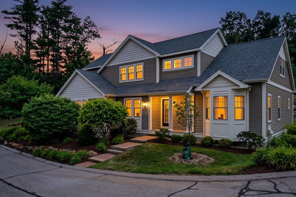 Property Photo:  3 McGill Ct 21-4  MA 01748 