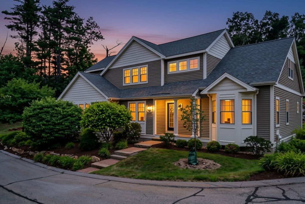 Property Photo:  3 McGill Ct 21-4  MA 01748 