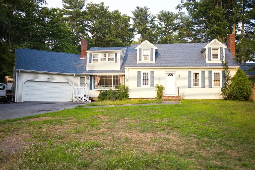 Property Photo: 1086 Burt Street MA 02780